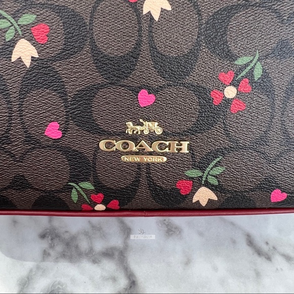 Coach Jes Crossbody In Signature Canvas With Heart Petal Print - Picture 5 of 12